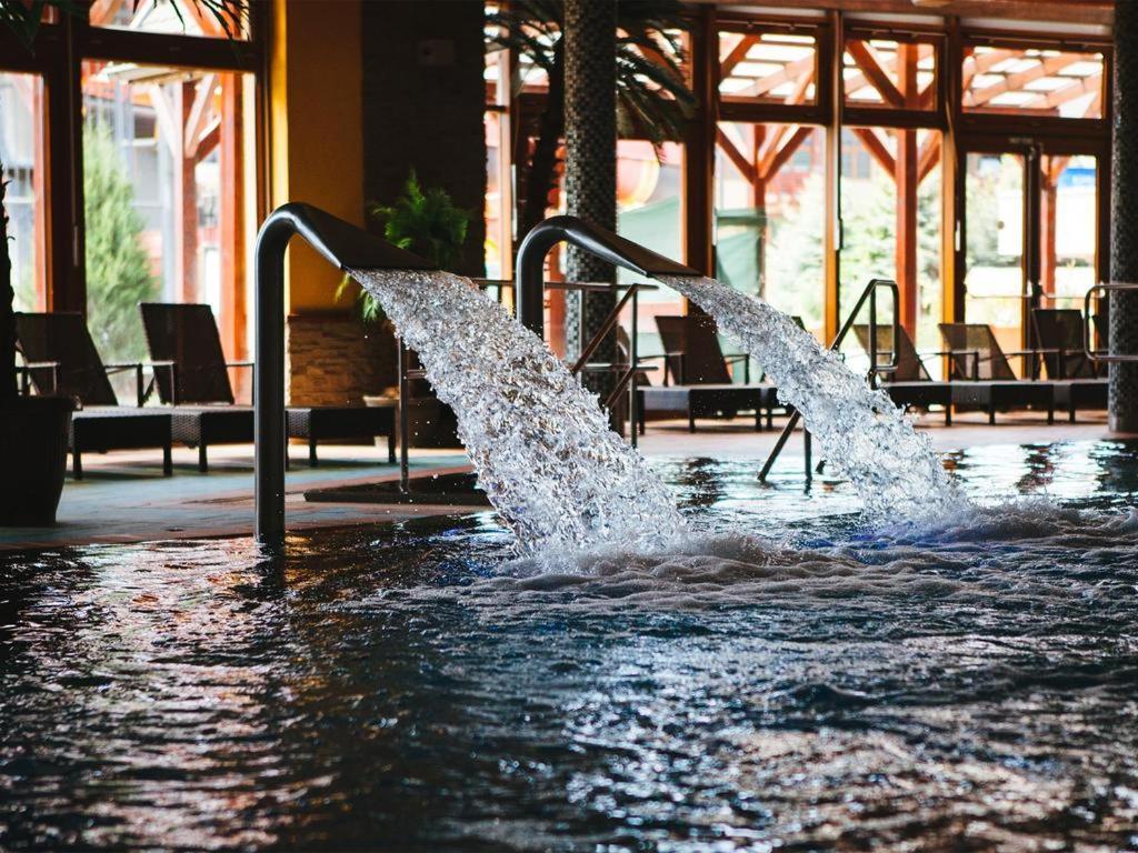 Wellness Hotel Besenova Exterior photo